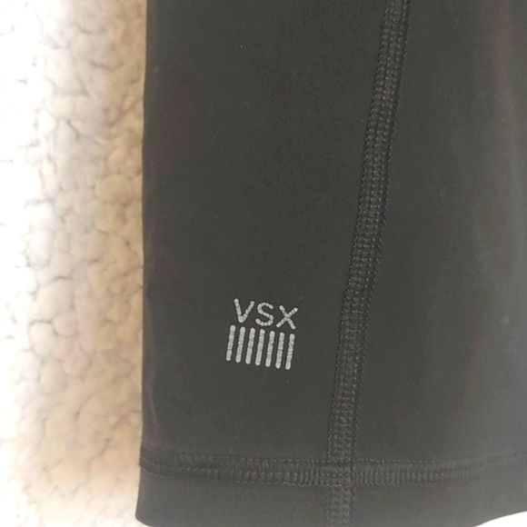 Vsx Victoria's Secret Black Capris - Picture 2 of 6